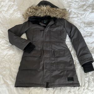 ♥️ Aritzia TNA Bancroft Parka by Golden (Warmest Parka) Gray Extra Small XS